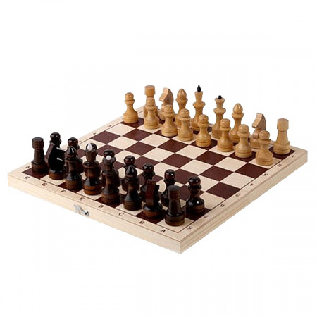 Шахматы деревянные обиходные комплекте с доской. Доска 290х290 мм, фигуры покрыты лаком